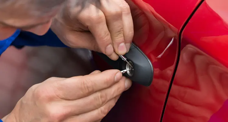 Locksmith Services pros